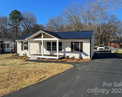 5317 Clearwater Lake  Road, Mount Holly