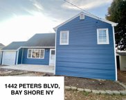1442 Peters Boulevard, Bay Shore image