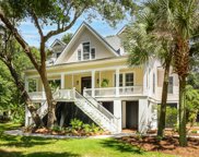 2911 Old Tavern Court, Mount Pleasant image