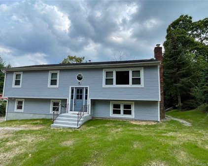 387 Union Valley Road, Mahopac