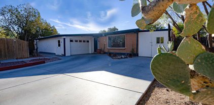 715 N Belvedere, Tucson