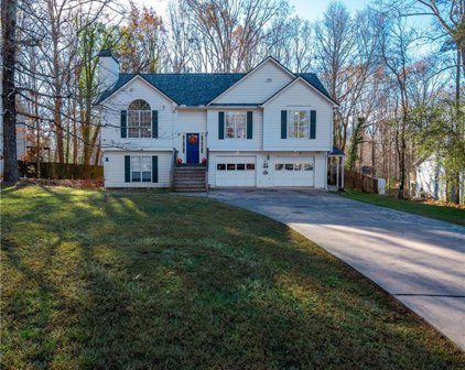 6540 Remington Drive, Cumming