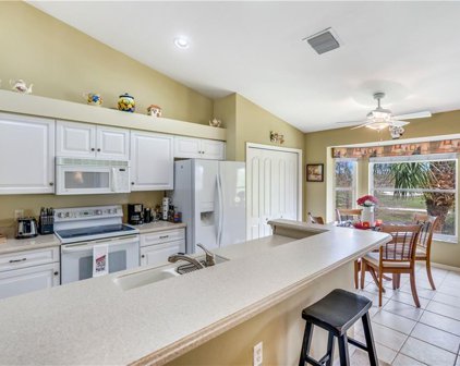 21341 Lancaster Run Unit 425, Estero