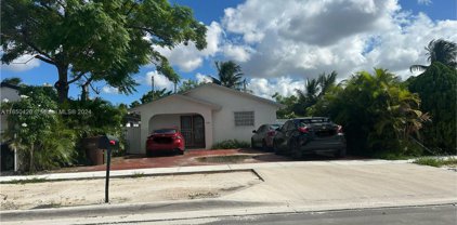 538 E 12th St, Hialeah