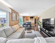 540 Hawthorn Unit #2A, Downtown image