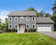 33 Lakewood Dr, Stoughton image