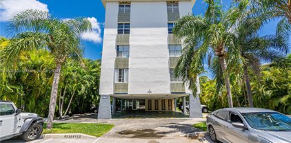 1165 98th St Unit #303, Bay Harbor Islands