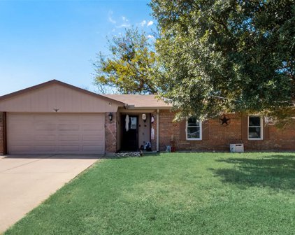 601 Parkview  Drive, Burleson
