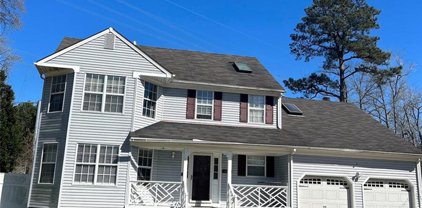 1004 Amelia Court, South Chesapeake