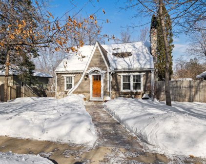 197 3rd Street, Excelsior
