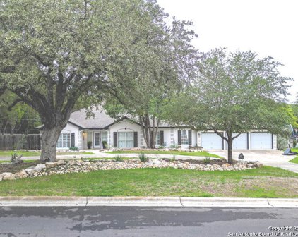 460 Hunters Creek Dr, New Braunfels