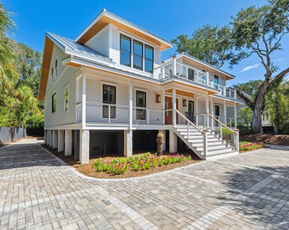 223 Forest Trail, Isle Of Palms