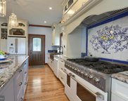 214 W Main St, Leola image