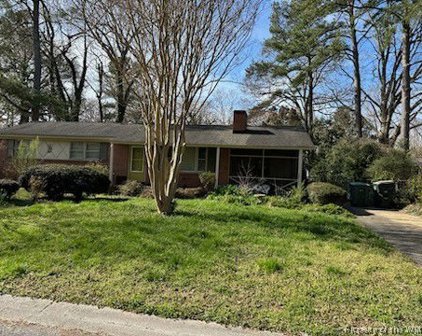 109 Ripley Road, Williamsburg