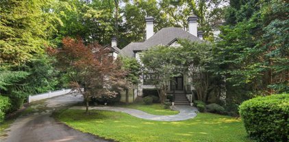 5390 Harrowood Lane, Sandy Springs