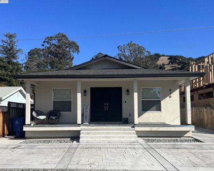 919 Old Canyon Rd, Fremont