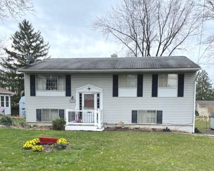 520 Donegal Springs Rd, Mount Joy