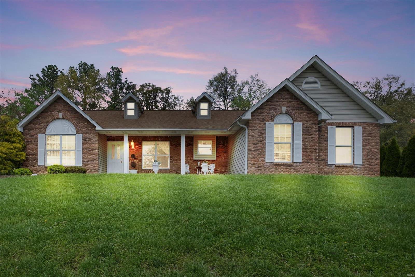 719 Loretta Drive, O'Fallon, 63366