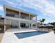 135 Mockingbird Lane, Marathon image