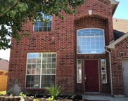 6721 Cambrian  Way, Fort Worth image