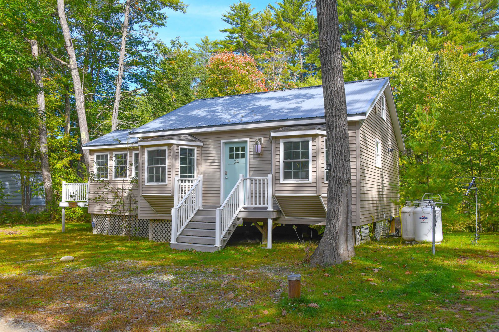 24 Dragon Back Road, Naples, 04055