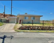 910 Lillian Dr, Barstow image