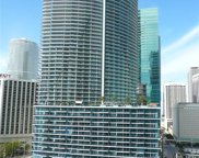 200 Biscayne Blvd Unit #3311, Miami image