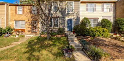 5204 Saint Genevieve Pl, Alexandria