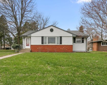425 6th Avenue NE, Osseo