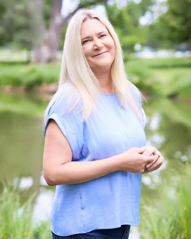 Julia Regan Real Estate Team