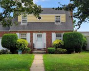 1502 Lincoln Avenue, New Hyde Park image