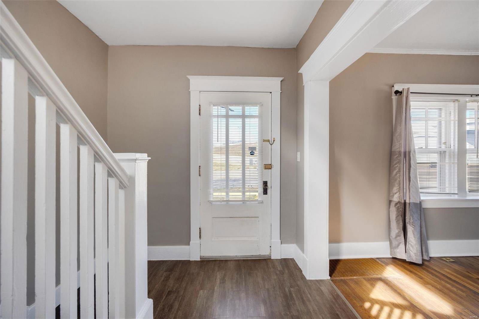 1200 Mccausland Avenue, St Louis, 63117