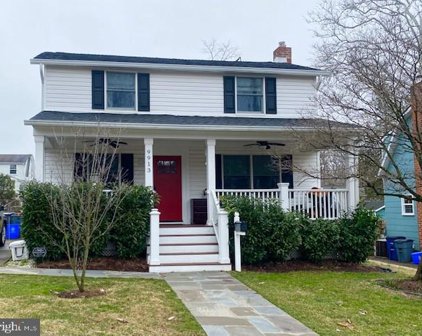 9913 Dickens Ave, Bethesda