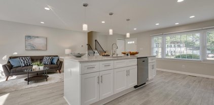 9526 Blackburn Dr, Burke