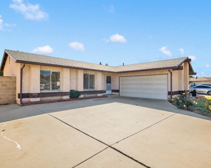 2010 Ironbark Drive, Oxnard