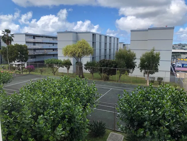 Hale Anaole Apartments Tennis Court