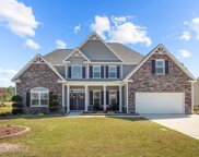 415 Meadowland Circle, Maple Hill image
