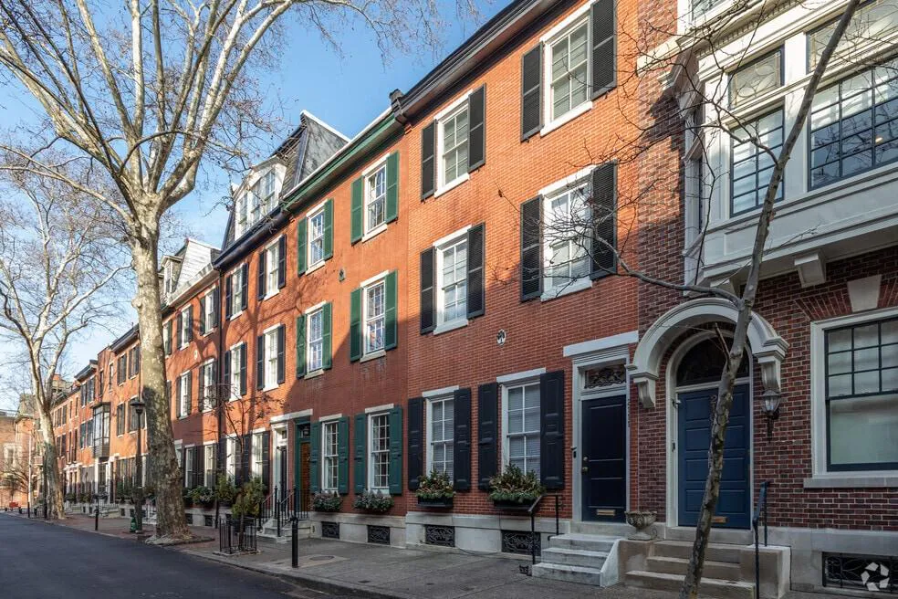 FITLER SQUARE