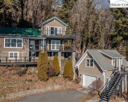 293 Buxton Road, Blowing Rock