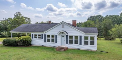 380 Valleyview  Drive, Forest City