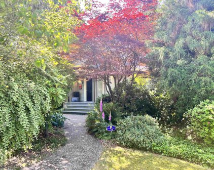 3030 W 44th Avenue, Vancouver