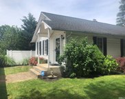 2 Vine Street, Glenwood Landing image