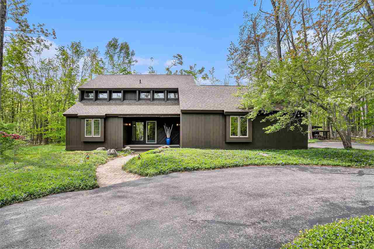 2430 Greenbriar, Harbor Springs, 49740