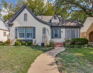 3211 Cockrell  Avenue, Fort Worth image
