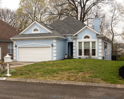 106 Chuzzlewit Down, Brentwood