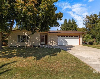 3700 W Pasadena Dr., Boise