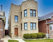 5536 W Cornelia Avenue, Chicago image