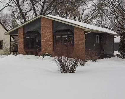 4267 Drew Avenue N, Robbinsdale