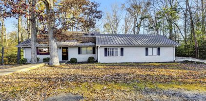 216 Tabor Street, Central