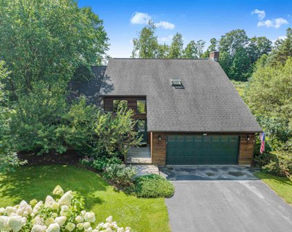 13 Meadow Drive, Jericho